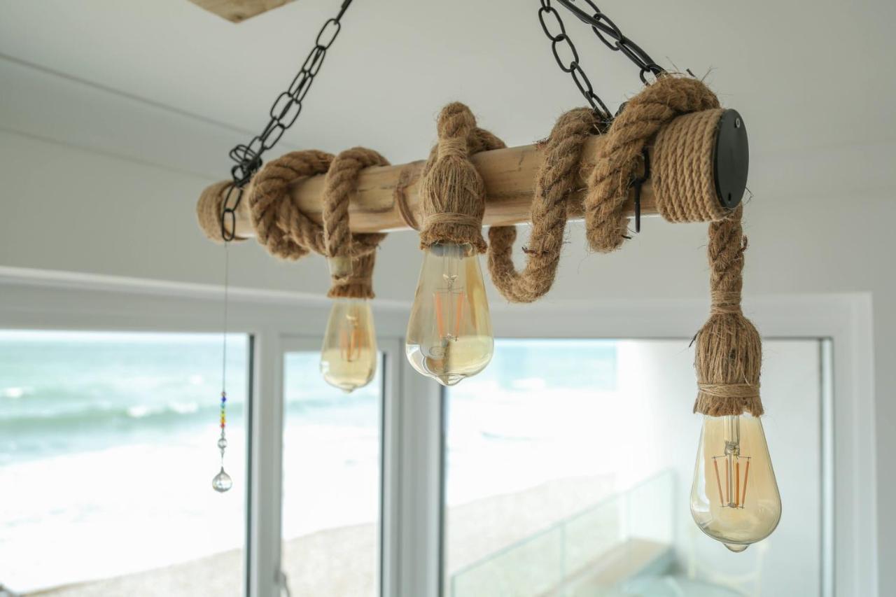 Tides - Beach Front Apartment In Bracklesham Bay Chichester Exterior foto